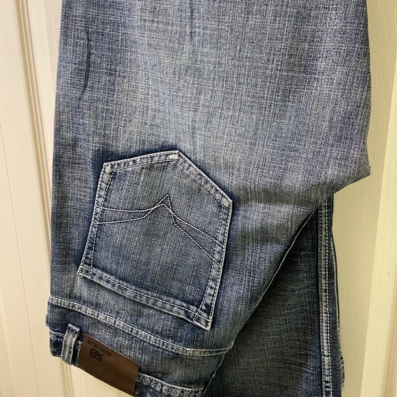 MENS STONE WASHED JEANS - Picture 2 of 3